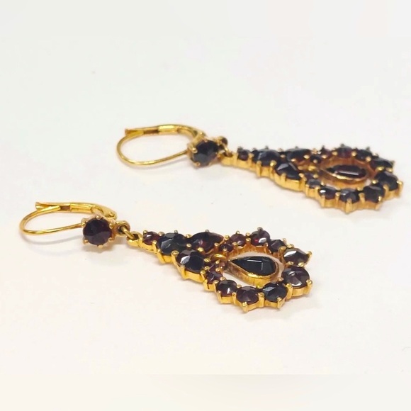 ❌SOLD❌ GORGEOUS Bohemian Garnet Teardrop Dangle Earrings Victorian, 14K Gold - Picture 3 of 9